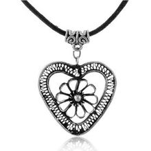 苗银世家手工项链盘丝心形坠 传统技艺与现代审美的交融