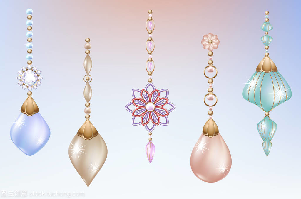 璀璨交辉 从圣诞玩具到钻石珠宝的节日艺术